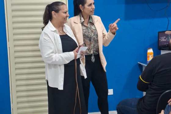 PALESTRA SEJA UM LÍDER QUE INSPIRA PELO DIÁLOGO